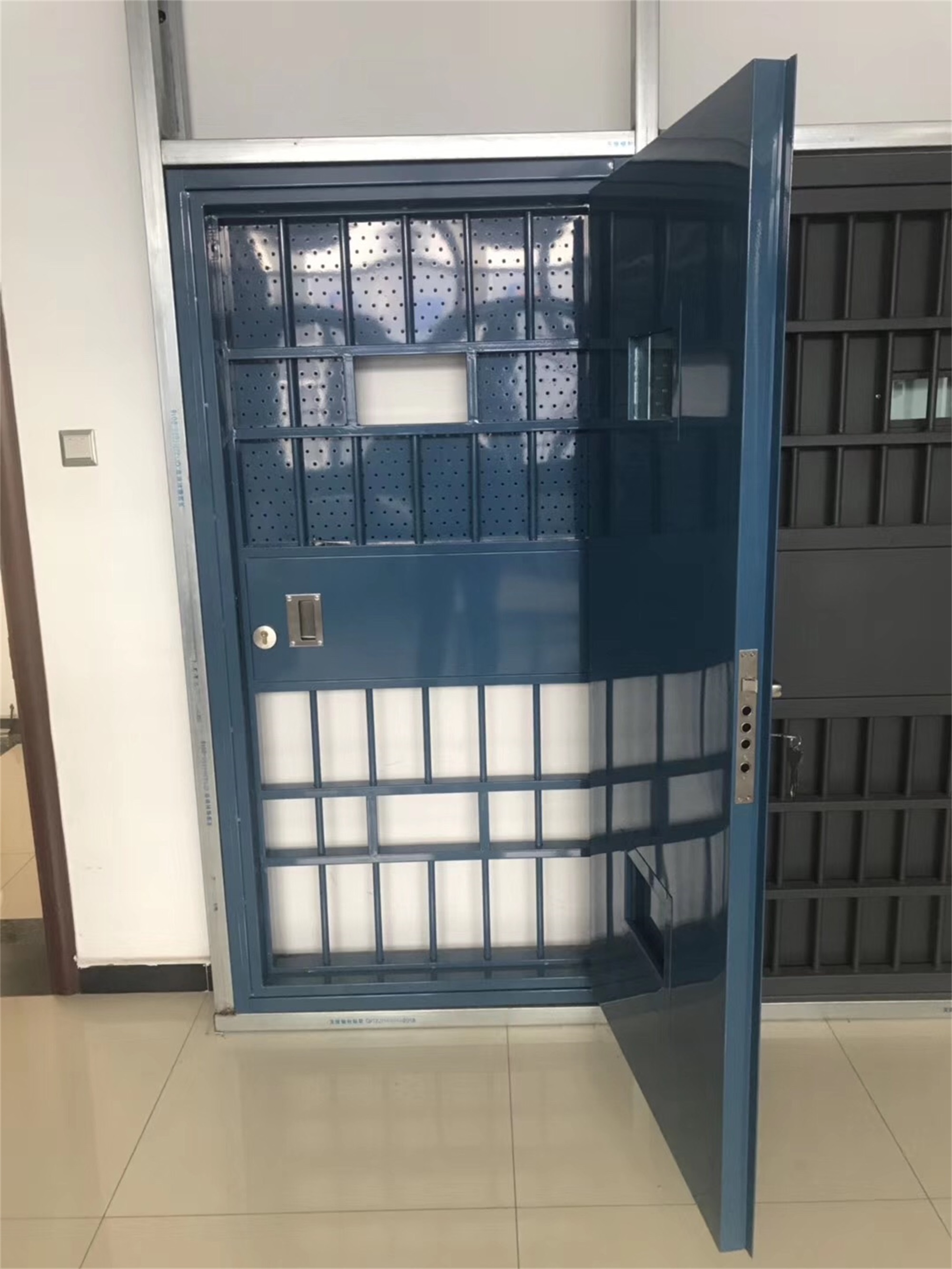 一框双门