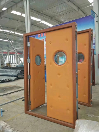  带视窗软包隔声门