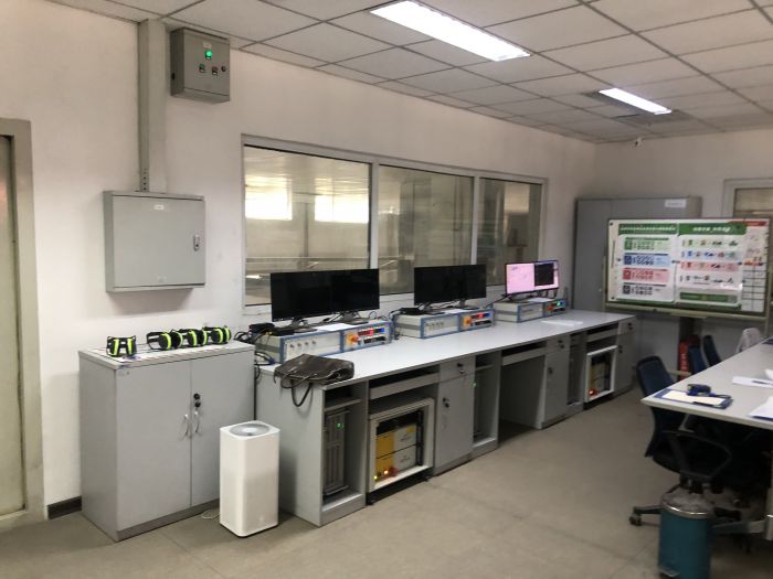  实验室隔声窗